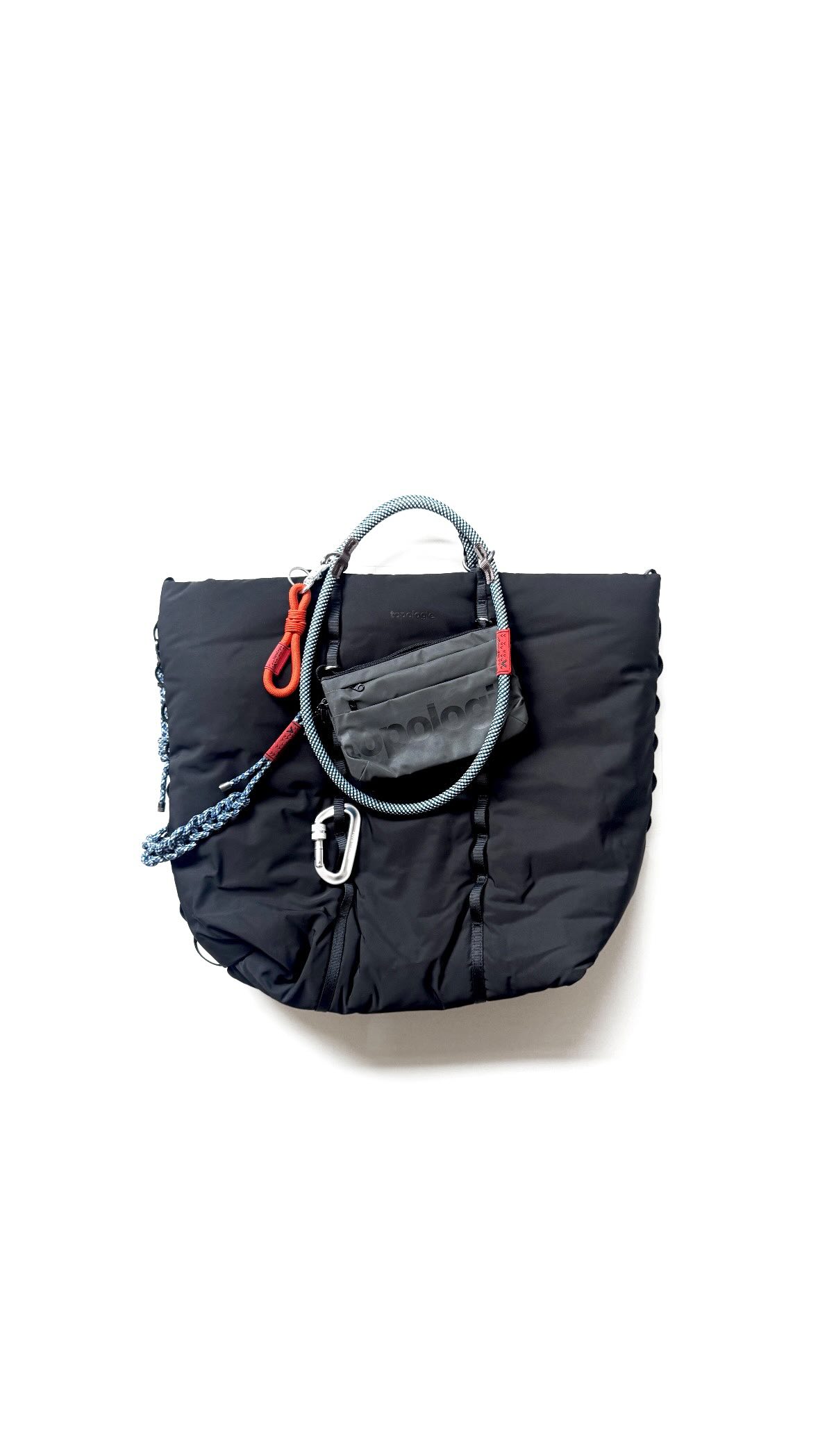 Instagram post by @riceminimalist for Topologie Japan. Caption reads: bag: @topologie.jp 
model:Cloud Tote....