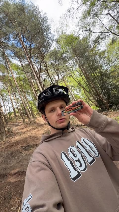 Instagram post by @jamienichollsuk for Leatherman. Caption reads: [...] and making lunch on the go with the....