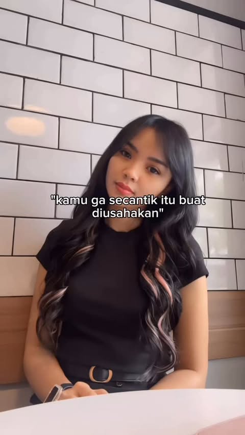 Instagram post by @ranytasiam for ZAP Clinic. Caption reads: [...] bareng @zapcoid pastinya 🙌🏻🥰 #zapclinic....