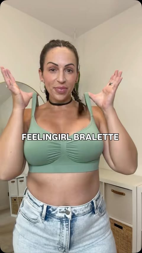 Instagram post by @the.paige.cole for FeelinGirl. Caption reads: [...] “PAIGE” for 15% off (link in bio)....