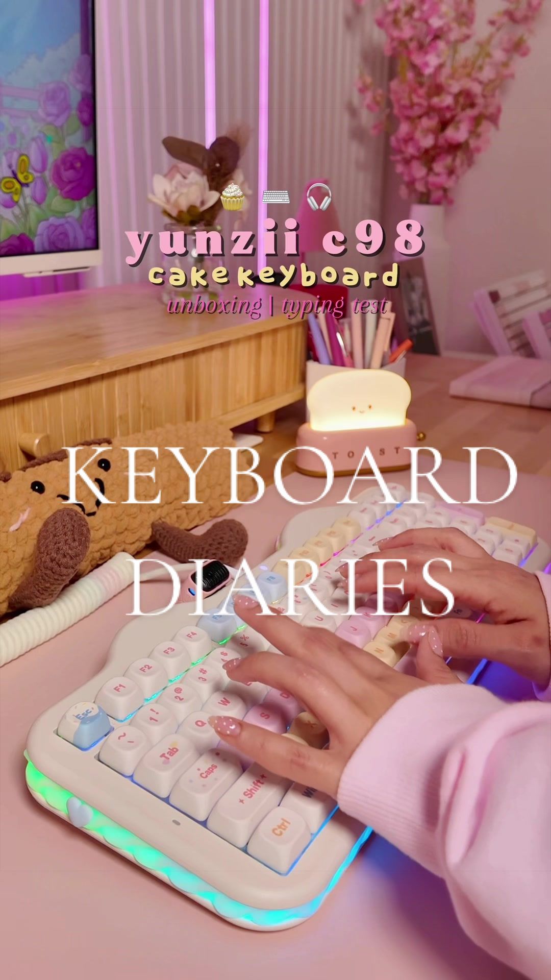 TikTok post by @ezziii23 for YUNZII. Caption reads: keyboard diaries | unboxing the yunzii c98 cake....