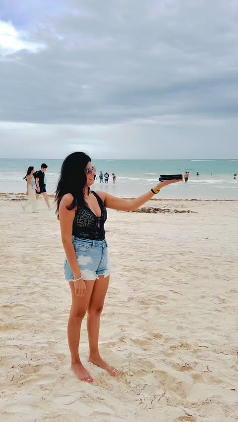 Instagram post by @lovelivewithnid for HOVERAir. Caption reads: This little drone @hoverair_global is a game....