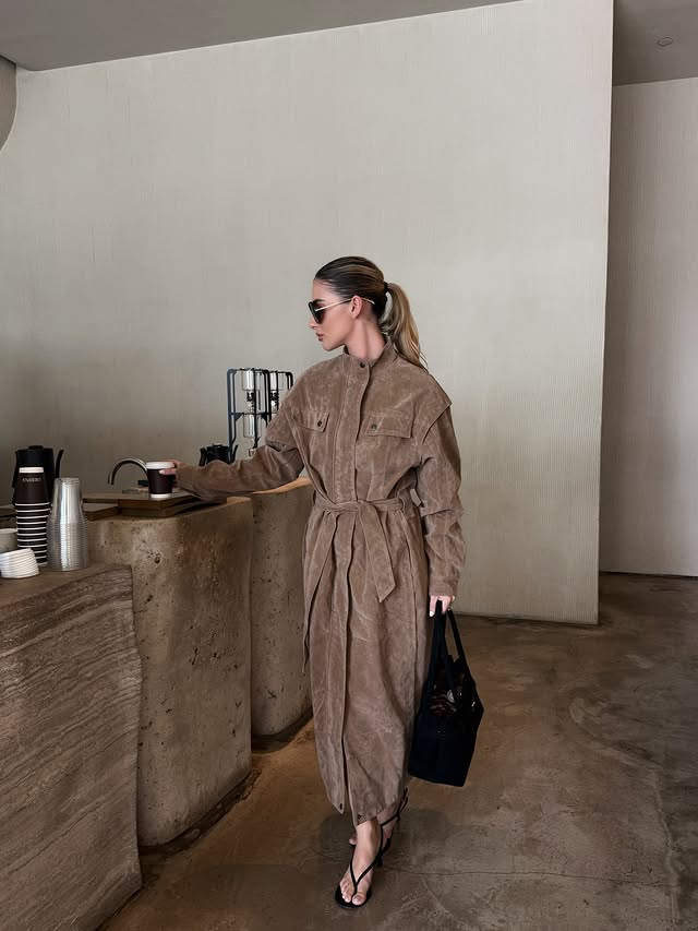 Instagram post by @tialineker for PrettyLittleThing. Caption reads: @prettylittlething coming through with the best....