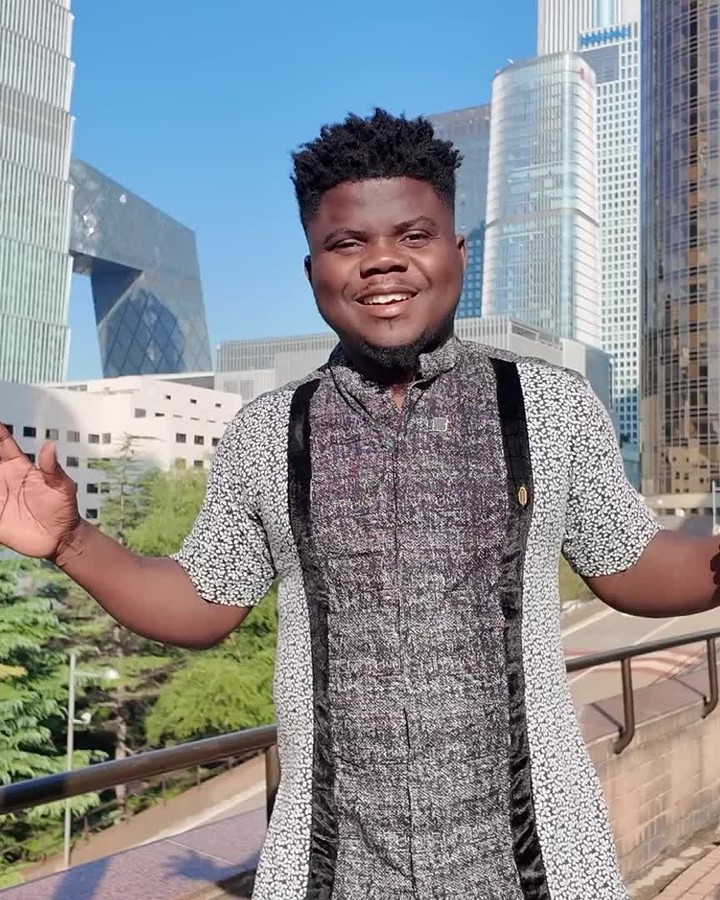 Instagram post by @mrghanababy for Sendwave. Caption reads: 💸 Africans abroad send $90Billion+ home every....