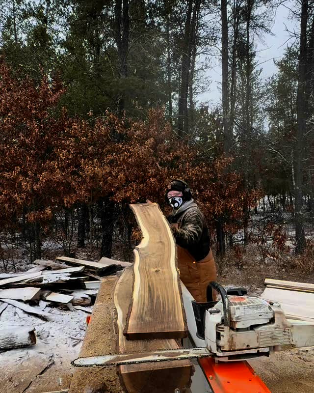 Instagram post by @foxridgeslabs for RZ Mask. Caption reads: [...] protecting my lungs with the RZM3 from....