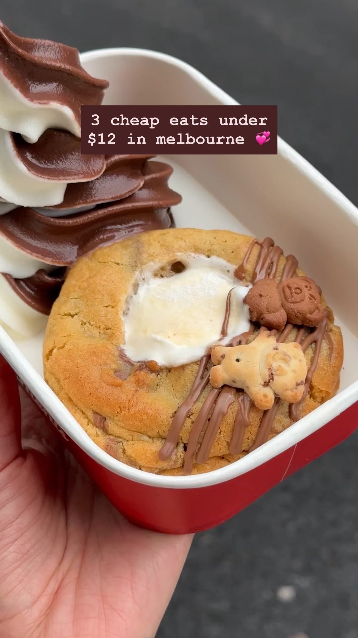 Instagram post by @melbfoodieee for Square. Caption reads: [...] 🤤💞 #melbournefood 📍 all powered by....