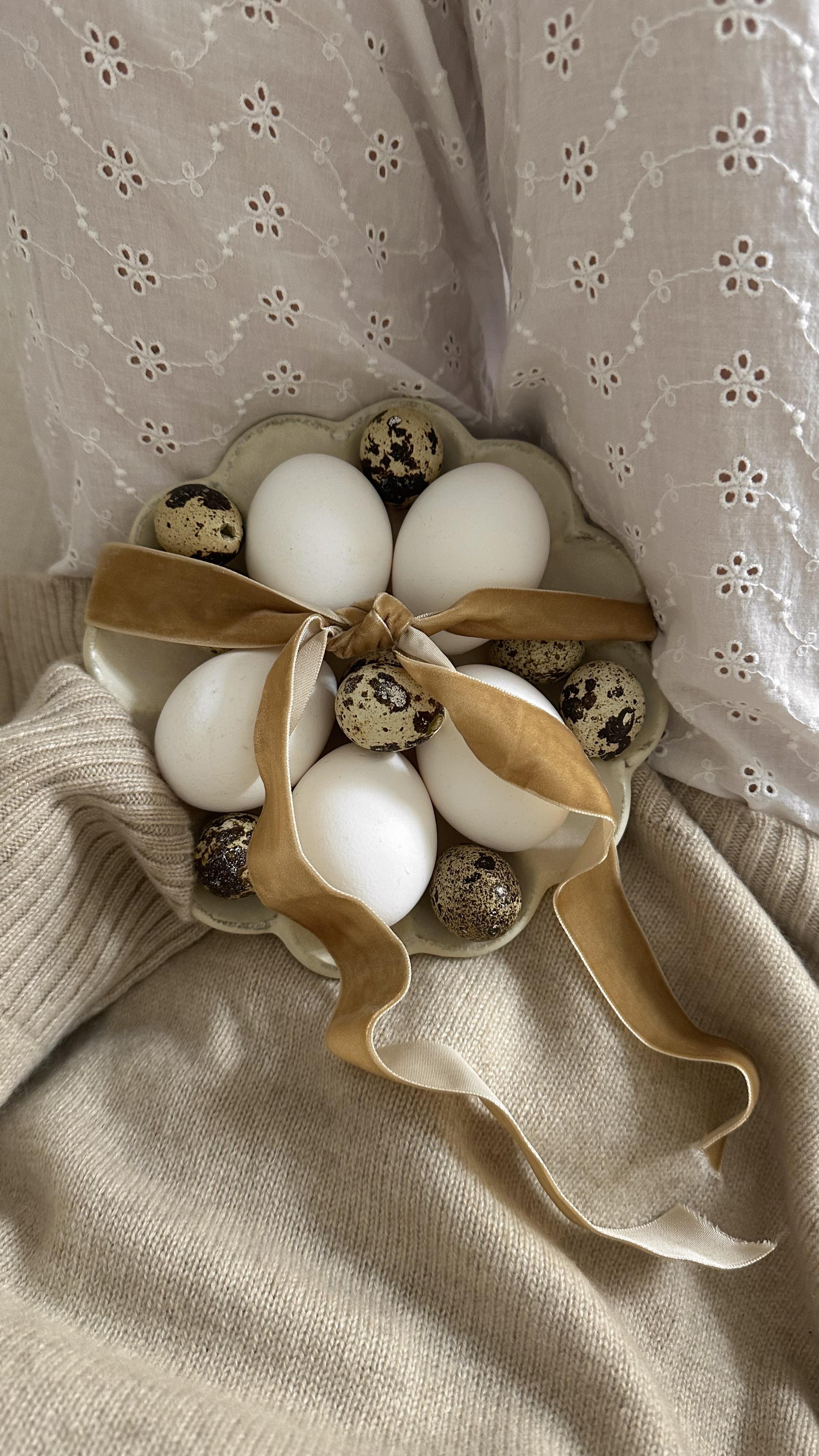 Instagram post by @interior_by_helen_wizemann for ferm LIVING. Caption reads: #eastervibes 
•
•
•
•
•
•
•
•
#easterdecorations....