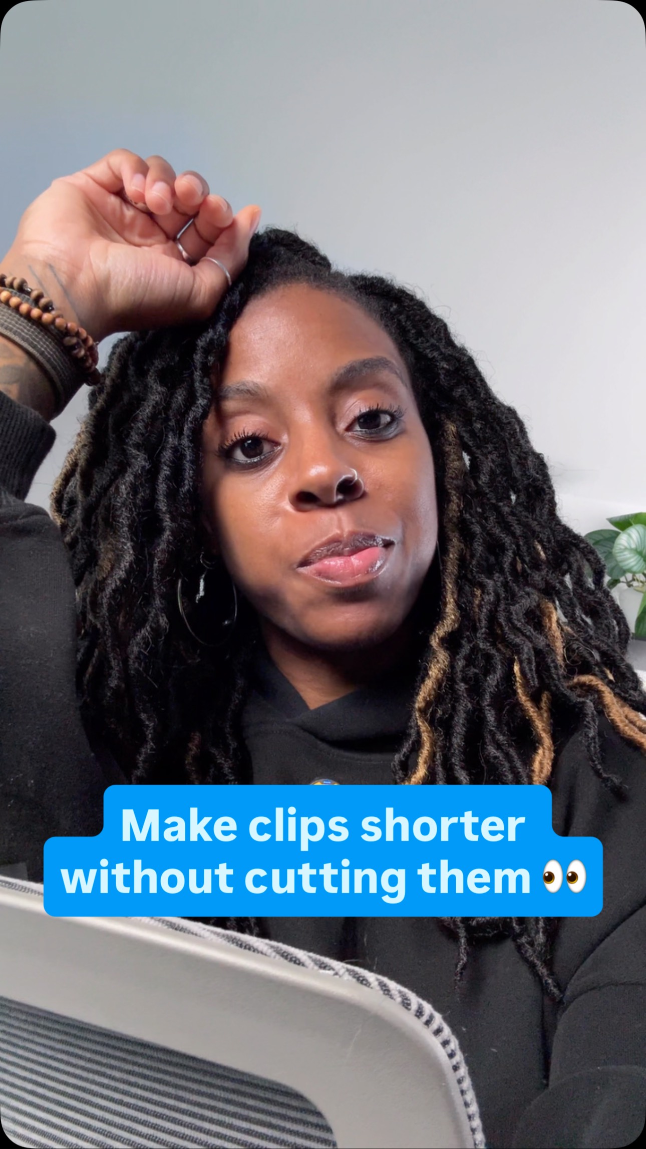 Instagram post by @tamaragabrieluk for Motion Array. Caption reads: [...] the effect, I add sound effects from Motion....