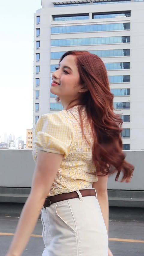 Instagram post by @ysabel_ortega for Penshoppe. Caption reads: What I am wearing this summer ☀️ @penshoppe.