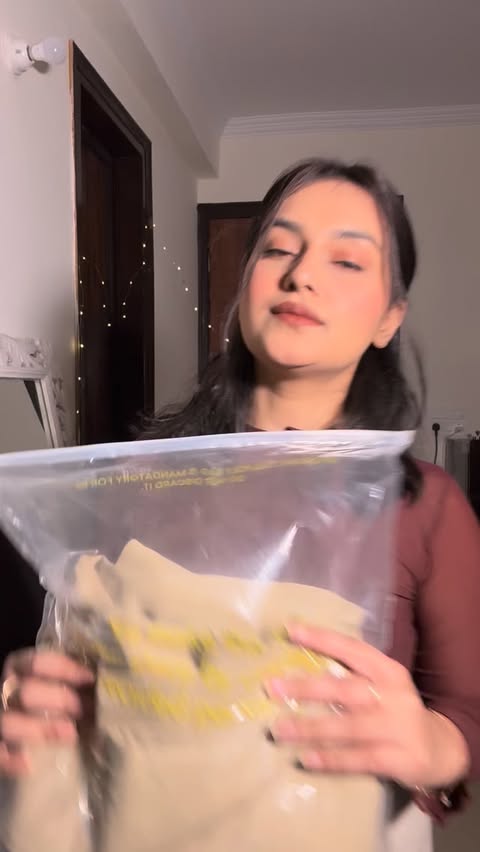 Instagram post by @garimasarraf224 for Wishlink. Caption reads: 🧡🧡🧡🧡
.
.
.
#wishlink #delhi #fashion....