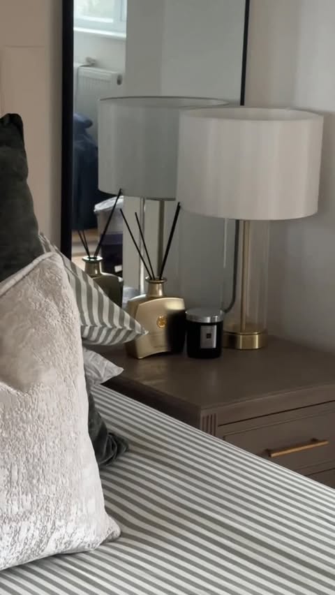 Instagram post by @naimabegum_ for Rituals Cosmetics. Caption reads: New week, new sheets ☁️ 

In love with the limited....