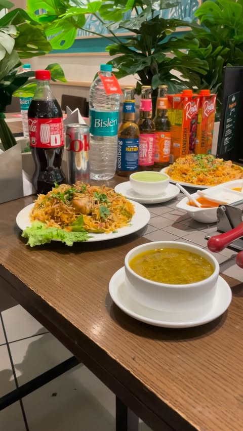 Instagram post by @foodyboyz for Barbeque Nation. Caption reads: [...] ka maza aur bhi dhamakedaar at Barbeque....