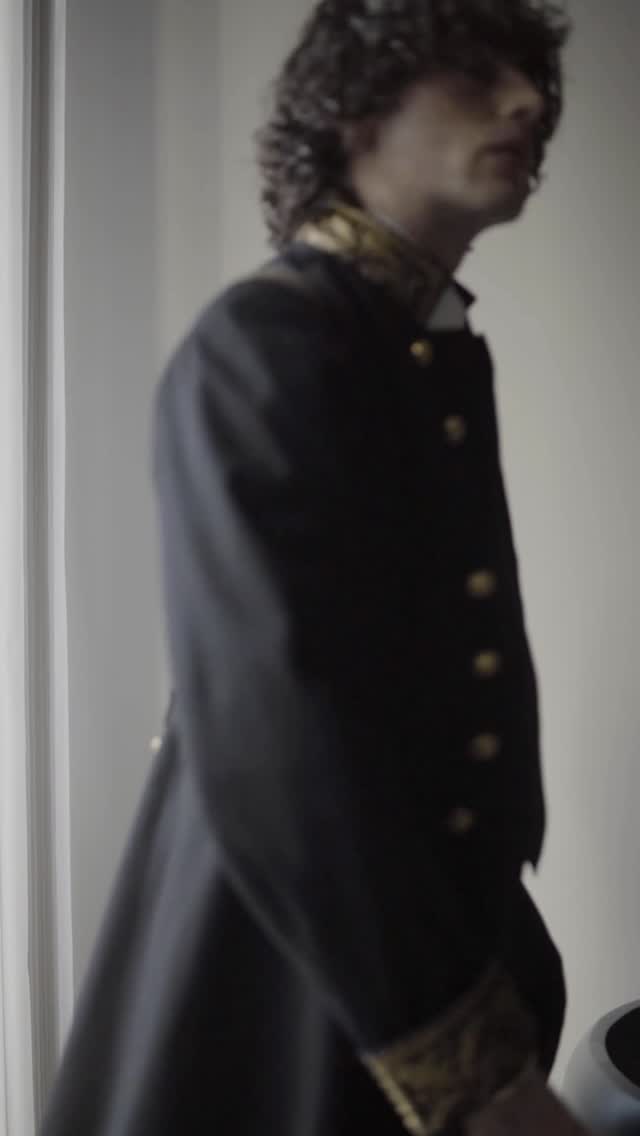 Instagram post by @alexacerov for KILIAN PARIS. Caption reads: Angels’ Share on The Rocks - the new fragrance by....