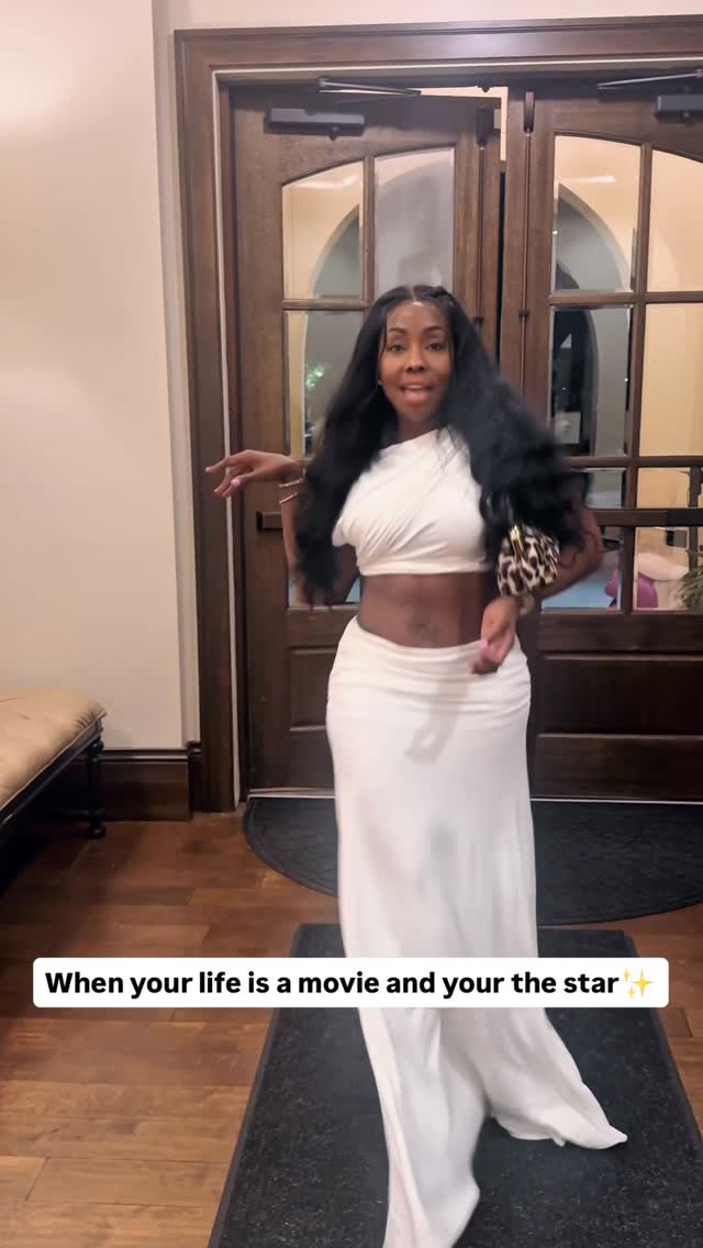 Instagram post by @coachstormy for Farmasi. Caption reads: Every since I partnered with @farmasiusa my life....