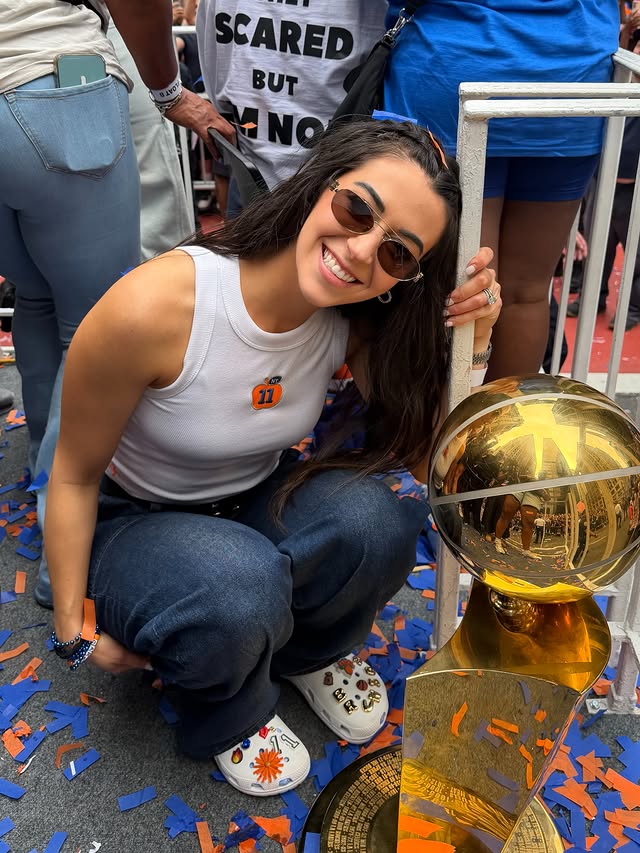 Instagram post by @alibrunson11 for Crocs. Caption reads: [...] the world! New York, we love you. 🧡💙✨....