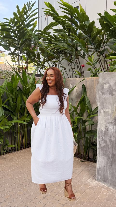 Instagram post by @iambeauticurve for Lane Bryant. Caption reads: [...] vacation look would you wear from....