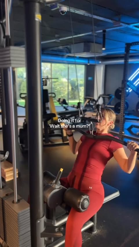 Instagram post by @balancewith_hrb for MyProtein. Caption reads: [...] shit isn’t easy 😅👏🏼 

Full fit is....