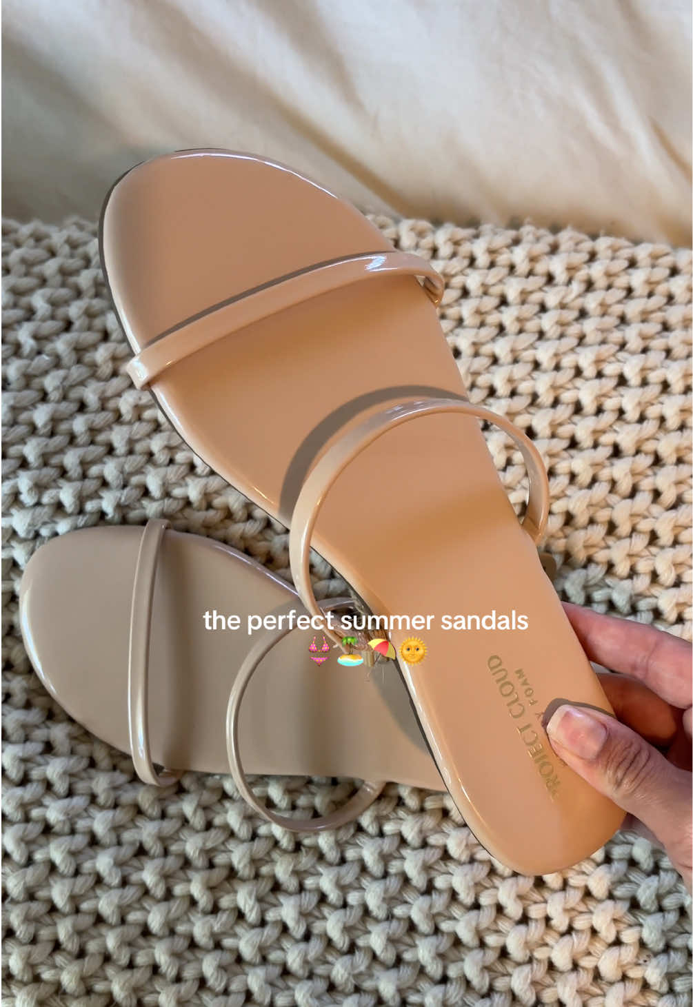 TikTok post by @ashleyelderkin for Project Cloud. Caption reads: [...] foam on these ☁️ #womenssandals....