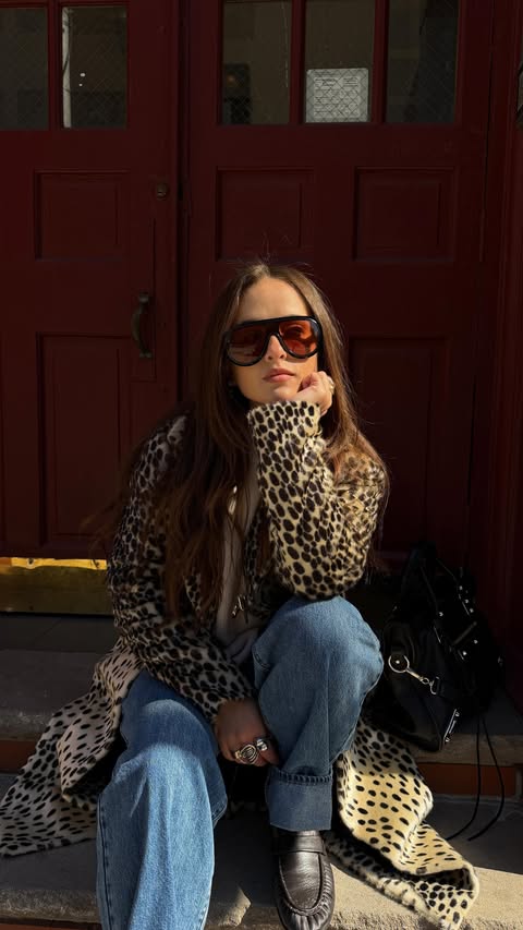 Instagram post by @alexaschimel for QUAY. Caption reads: The perfect accessory for spring!!! @quayaustralia....