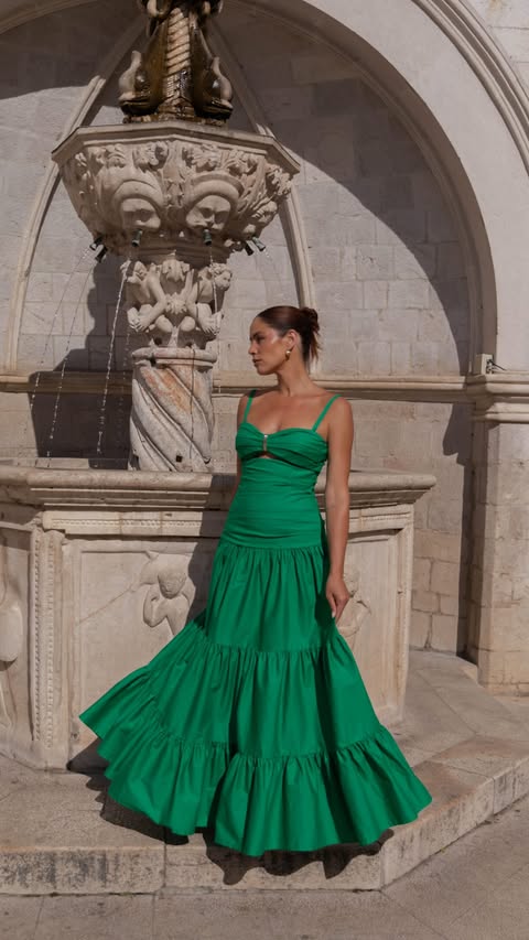 Instagram post by @jamienkidd for Nadine Merabi. Caption reads: [...] summer in this stunning @nadinemerabi dress....