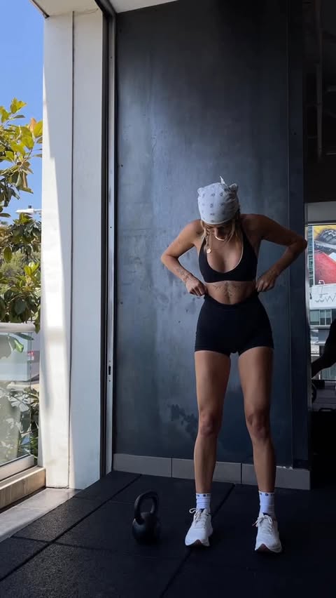 Instagram post by @thejessicaexperience for MyFitnessPal. Caption reads: [...] is power because before I used the....