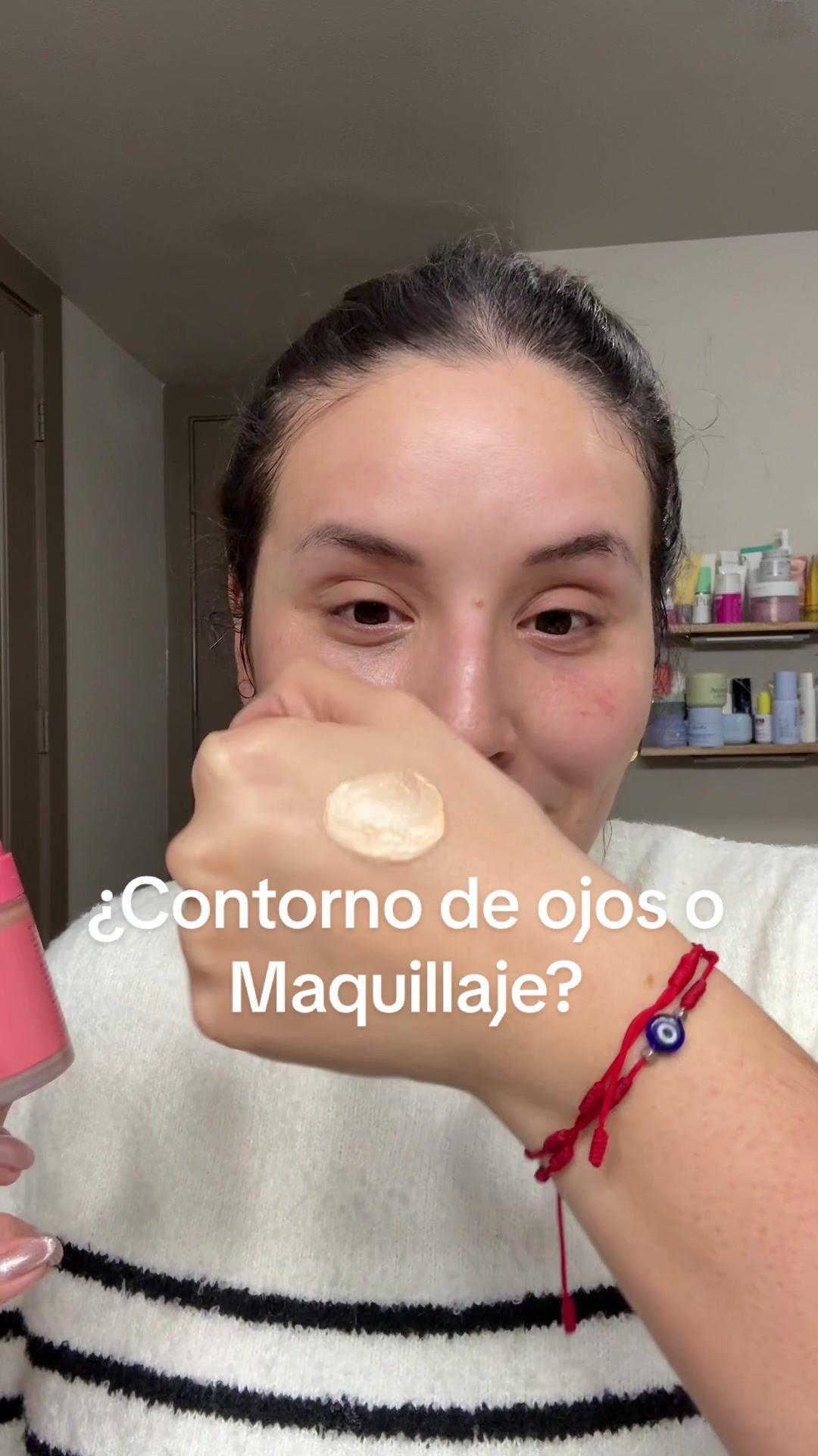 TikTok post by @lascosasdenino for INNBEAUTY PROJECT. Caption reads: [...] dormir 8 horas, amiga prueba este @INNBEAUTY....