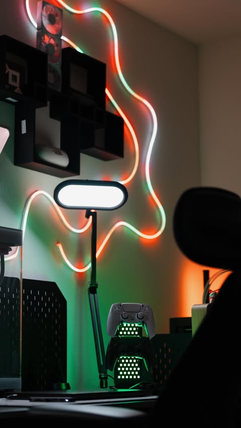 Instagram post by @deanwethers for Nanoleaf. Caption reads: [...] make the room feel custom and cozy.....