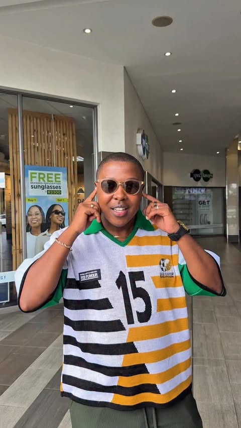 Instagram post by @sihledambuza for Specsavers. Caption reads: We’re so quick to say “awumameli”… but what if....