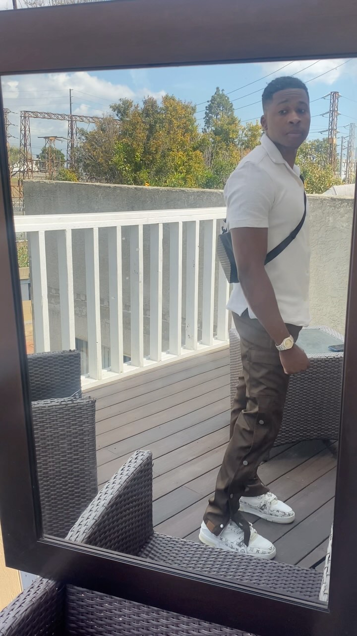 Instagram post by @barrykreative for mnml. Caption reads: Something other than gym clothes #grwm grwm.