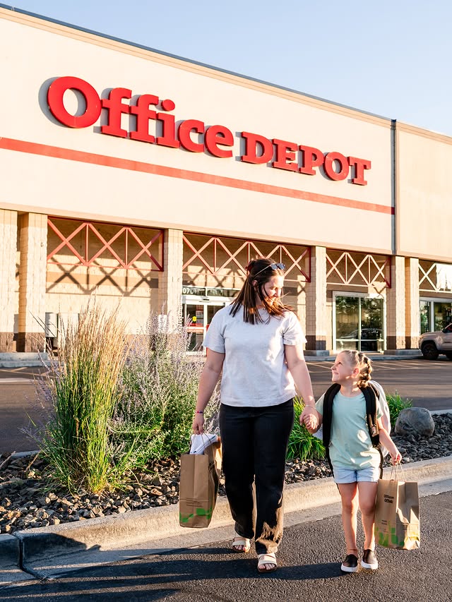 Instagram post by @morgantaylerathome for Office Depot. Caption reads: [...] it a fun little mother-daughter date!....
