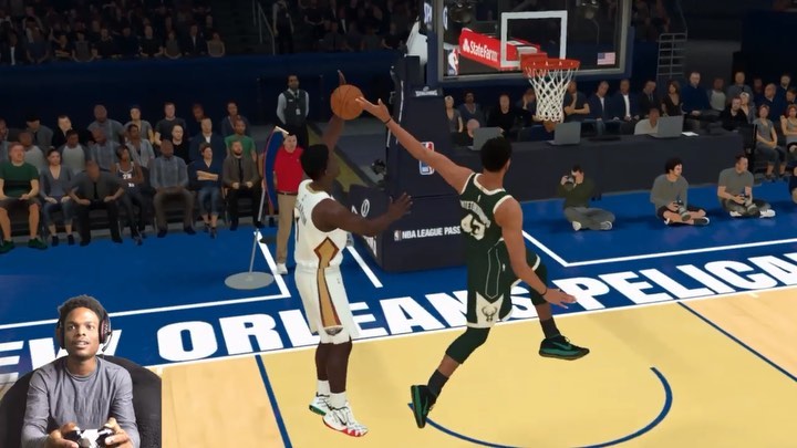 Instagram post by @esthekingtube for House of Highlights. Caption reads: I really thought I had em 😔 Zion Williamson VS....