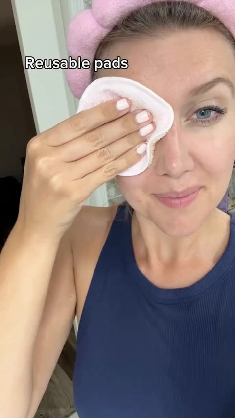 Instagram post by @xoxo_cortney for Michael Todd Beauty. Caption reads: [...] glowing skin @garnier @garnierusa....