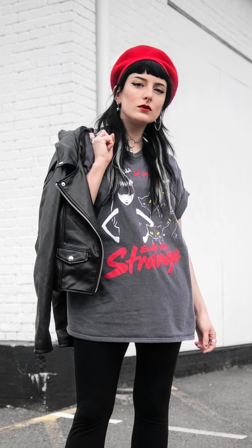 Instagram post by @amystardust for TruffleShuffle. Caption reads: Ad gifted | ℑ 𝔨𝔫𝔬𝔴 ℑ’𝔪 𝔰𝔱𝔯𝔞𝔫𝔤𝔢, 𝔟𝔲𝔱....