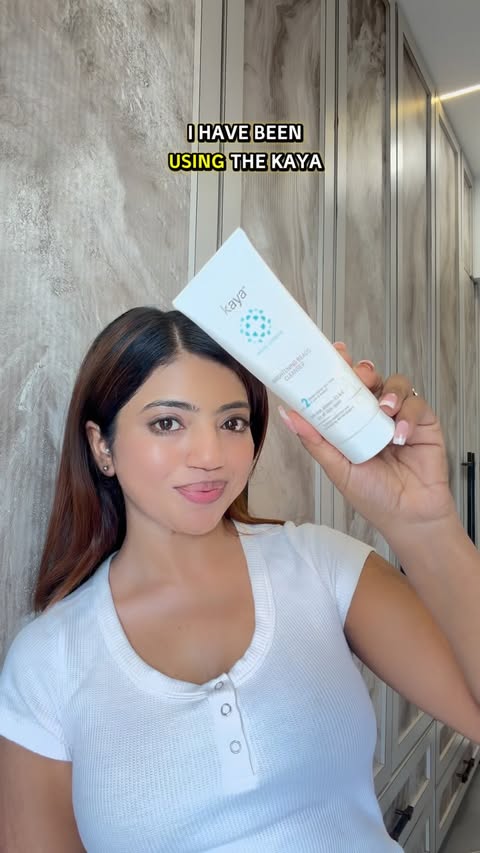 Instagram post by @vishaka.nirmalkar for Kaya Science. Caption reads: Glow begins with clean skin ✨ @kayascience Loving....