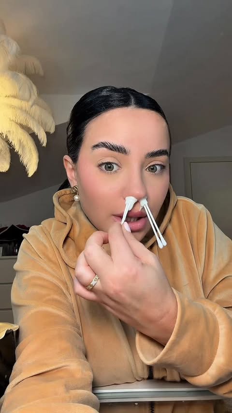 Instagram post by @leylaheiter for Gisada. Caption reads: Anzeige | Kurz vorm Neujahr hat Gisada es....