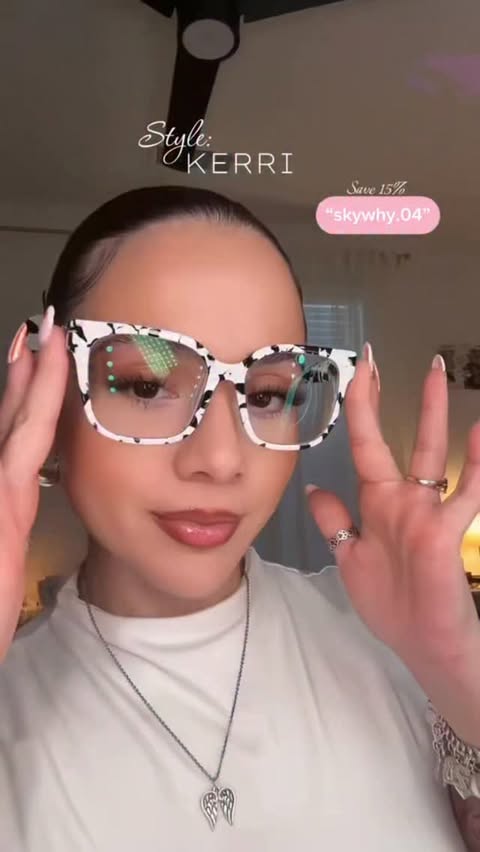 Instagram post by @skywhy.04 for Zeelool. Caption reads: [...] one pair of glasses at a time 👓✨ Shop....