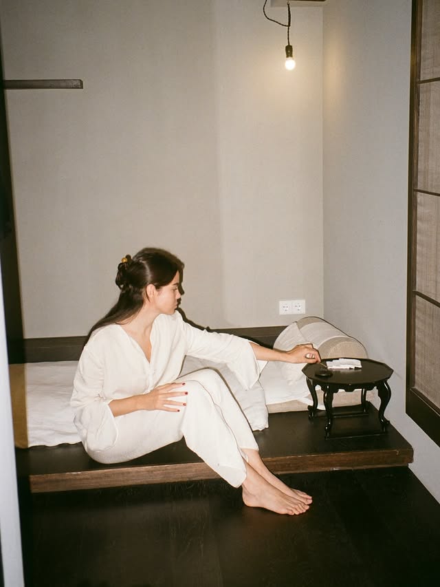 Instagram post by @carlanicieza for Sleeper. Caption reads: A full guide to Seoul is coming very soon, but one....