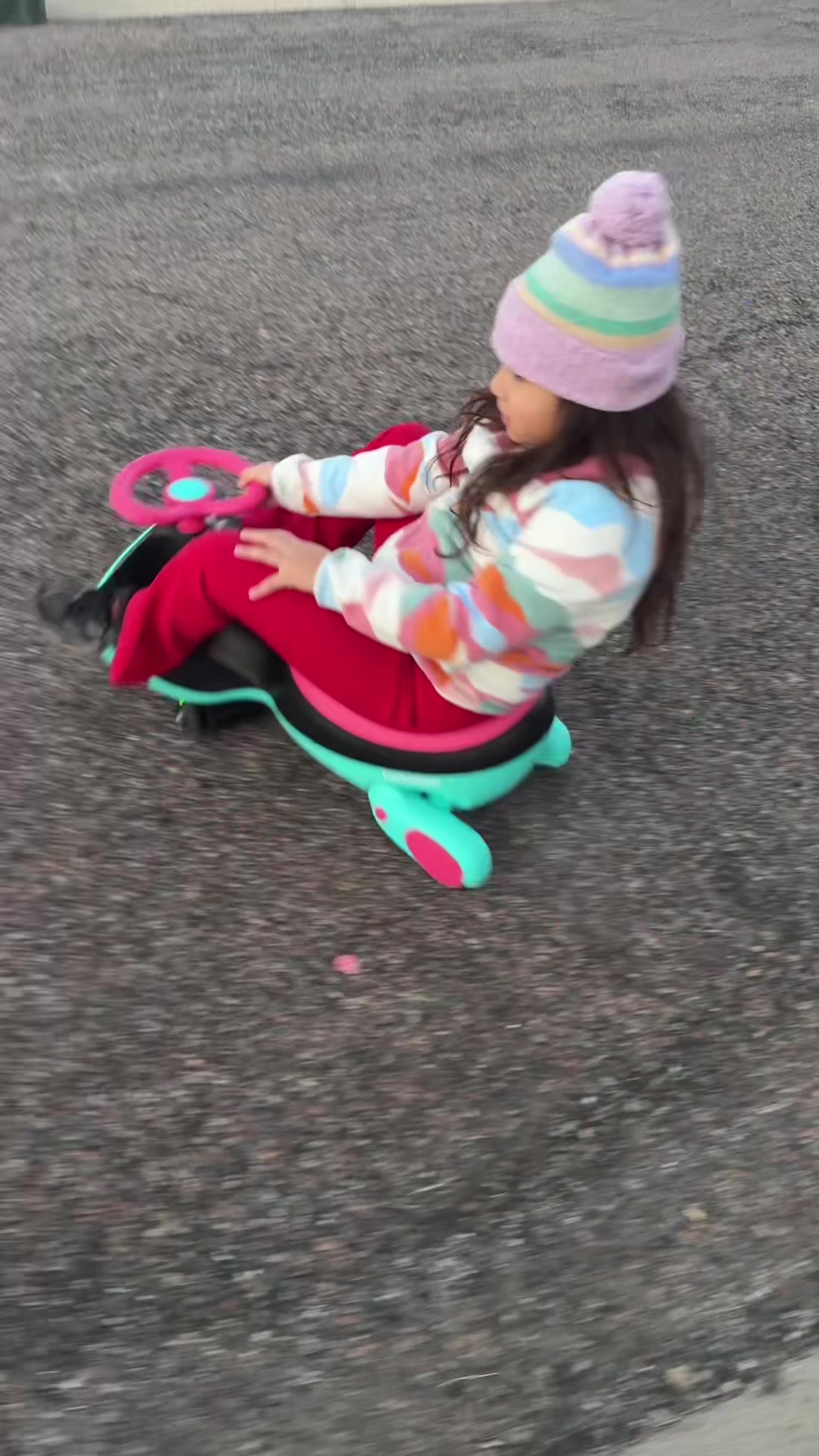 TikTok post by @lifewithselenaa24 for Fanttik. Caption reads: [...] #rideontoys #tiktokmademebuyit #tts @Fanttik....