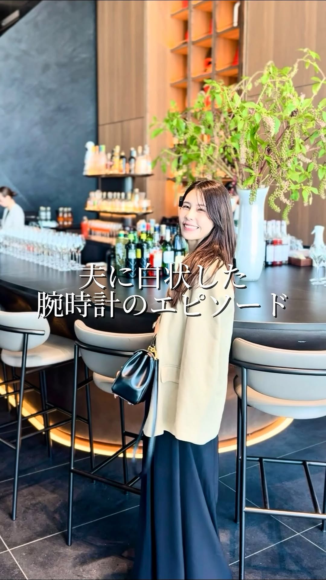 Instagram post by @yukika_flower for TOD'S. Caption reads: ほぼ毎日身につけている腕時計⛓️
約2年前にプレゼントしてもらって以来、時間を合わせたことがなく…
....