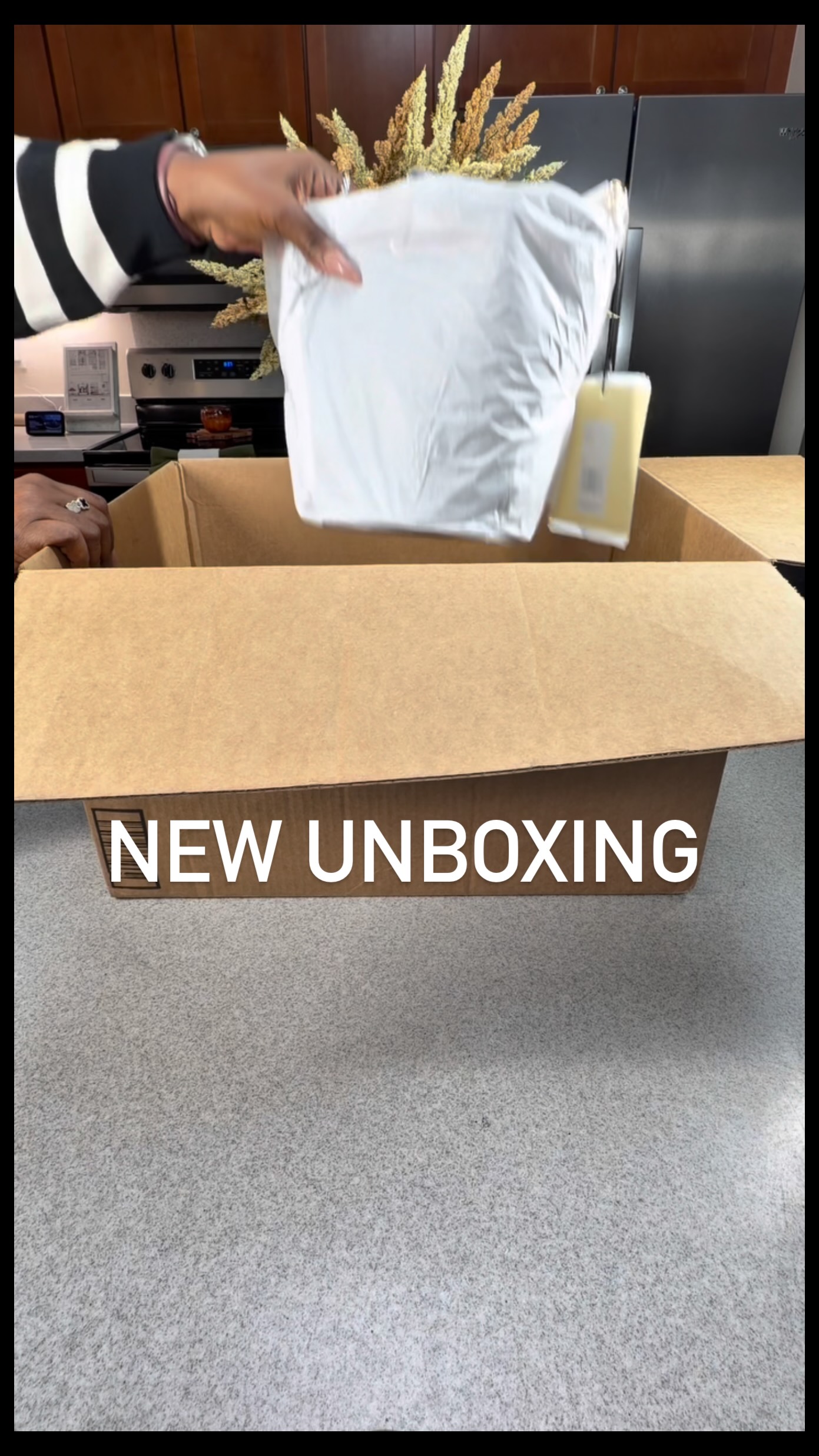 Instagram post by @paularogers1972 for Marc Jacobs. Caption reads: 🌟New Unboxing🌟🌟Comment “Shop” for link to my....