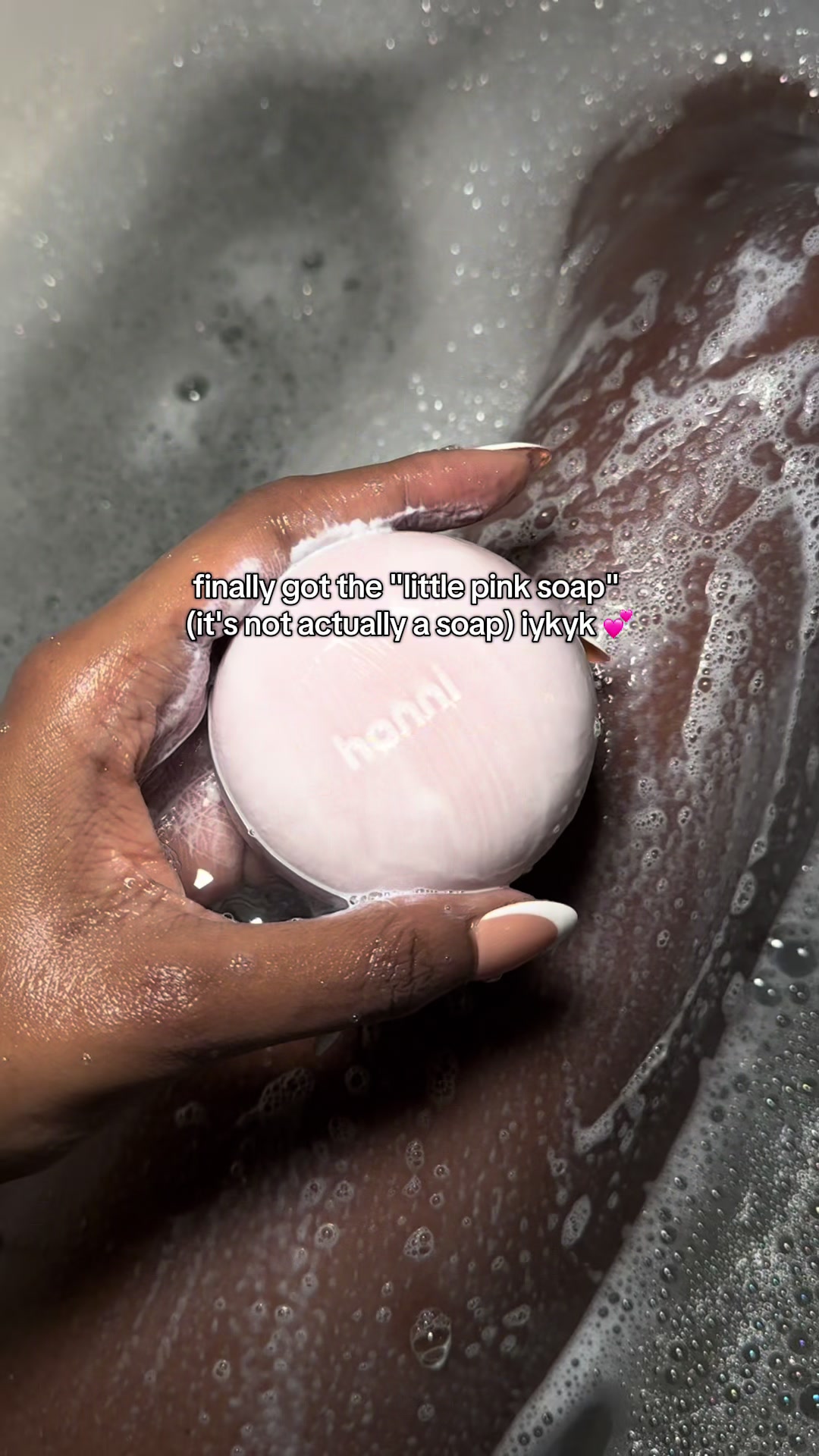 TikTok post by @sapphiredelight2.0 for Hanni Bodycare. Caption reads: Great on the cooch! 💕 #hanni #hannismooth....