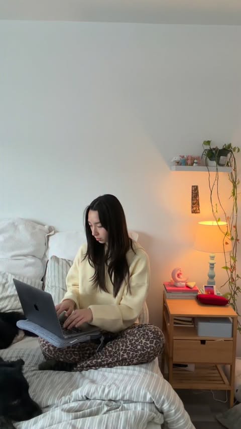 Instagram post by @karacovaleski for CALPAK. Caption reads: [...] all my essentials and more in my new CALPAK....