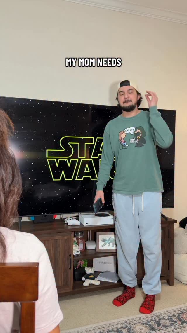 Instagram post by @bigscreenberkan for Star Wars. Caption reads: WHO DOESN'T KNOW THIS!? #Starwars #starwarsfan....