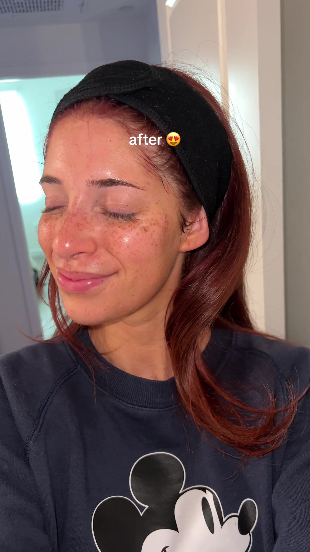 TikTok post by @socially.sedona for Beauty By Earth. Caption reads: [...] #facetanningdrops #tanning #beautybyearth....