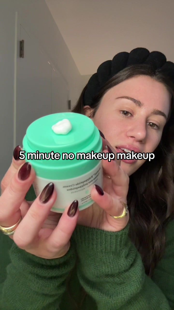 TikTok post by @carlyrivlin for Drunk Elephant. Caption reads: #drunkelephantpartner Super quick 5 minute no....