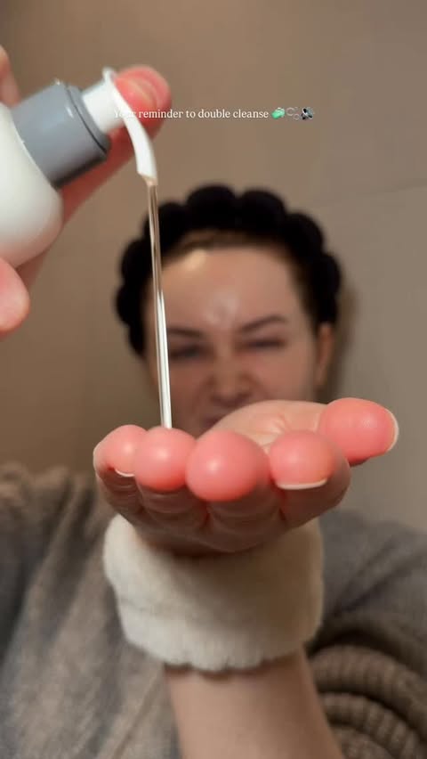 Instagram post by @youglowgrrl for Kate Somerville. Caption reads: [...] Precleanse Oil* @katesomervilleskincare Goat....