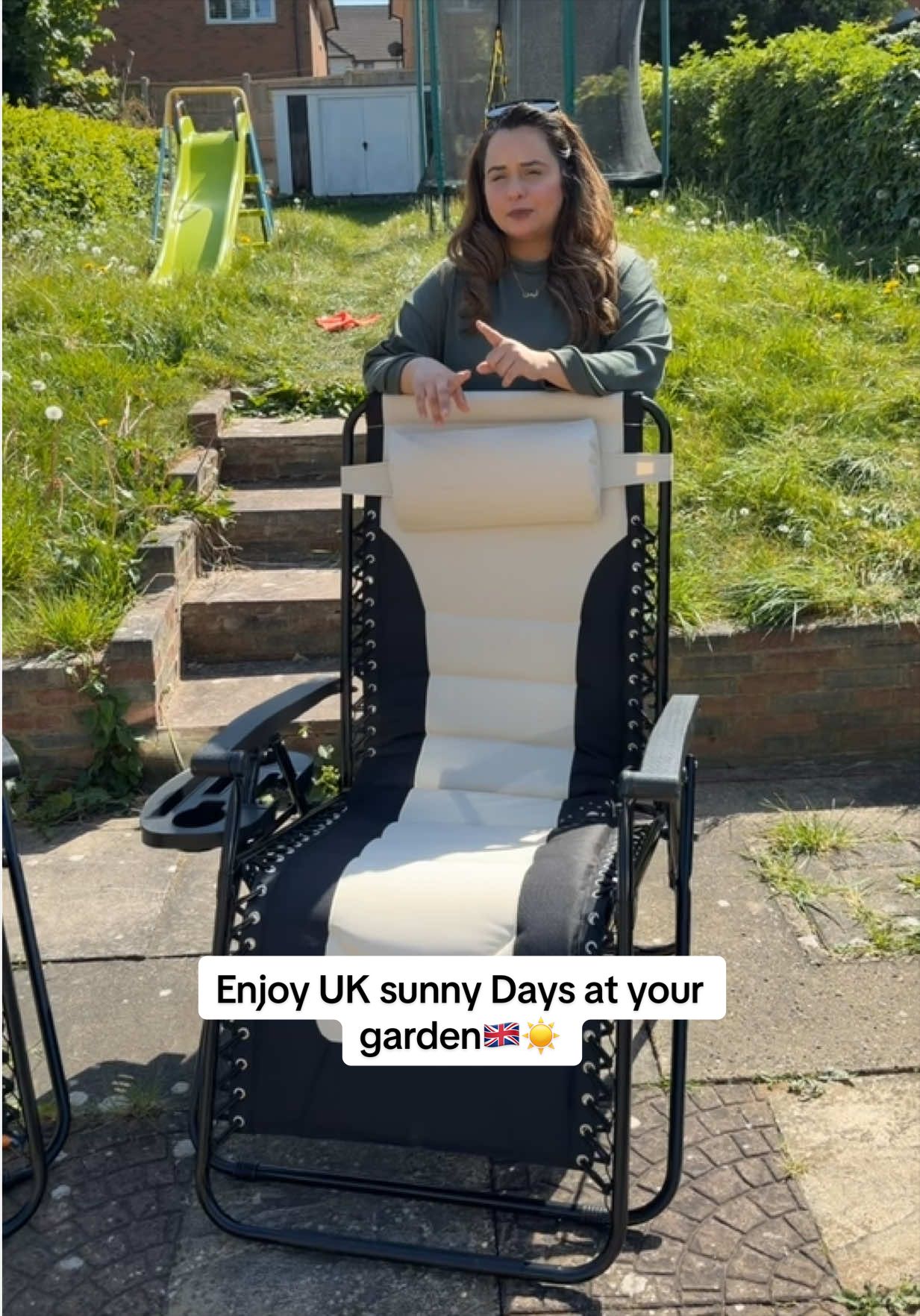 TikTok post by @aimeninuk for Straame. Caption reads: @STRAAME zero gravity chair ✨ ultimate comfort &....
