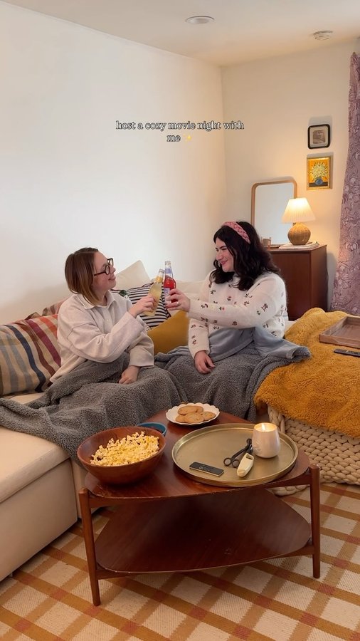 Instagram post by @peruseproject for Philips Hue. Caption reads: [...] and thanks to a recent upgrade with....