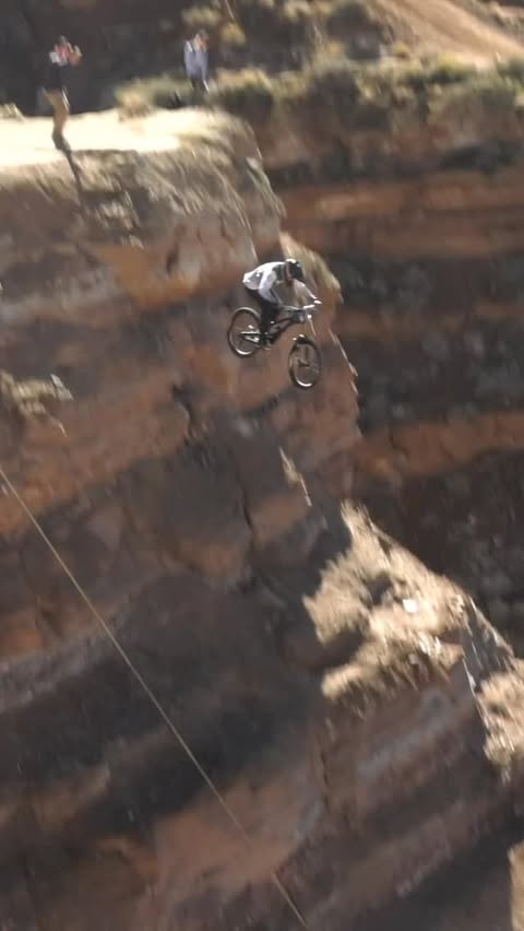 Instagram post by @whoisdylan for Pit Viper. Caption reads: [...] me this year 
@yt_industries 
@pitviper....