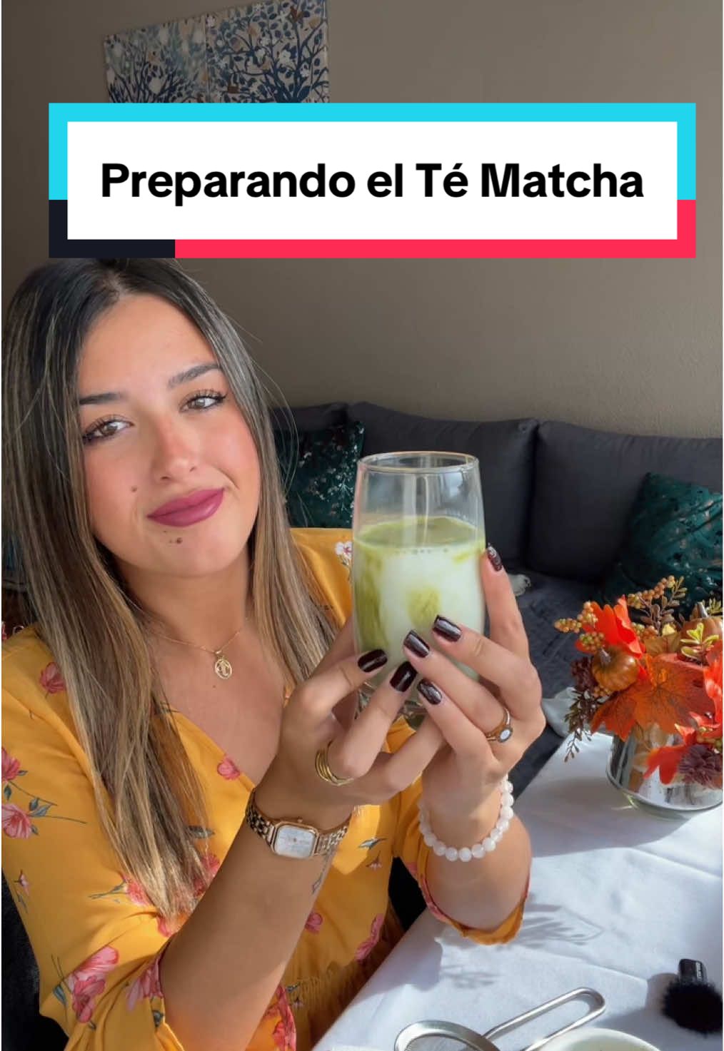 TikTok post by @paola_morales31 for Matchaflix. Caption reads: [...] Definitivamente me ha encantado! 😍❤️....